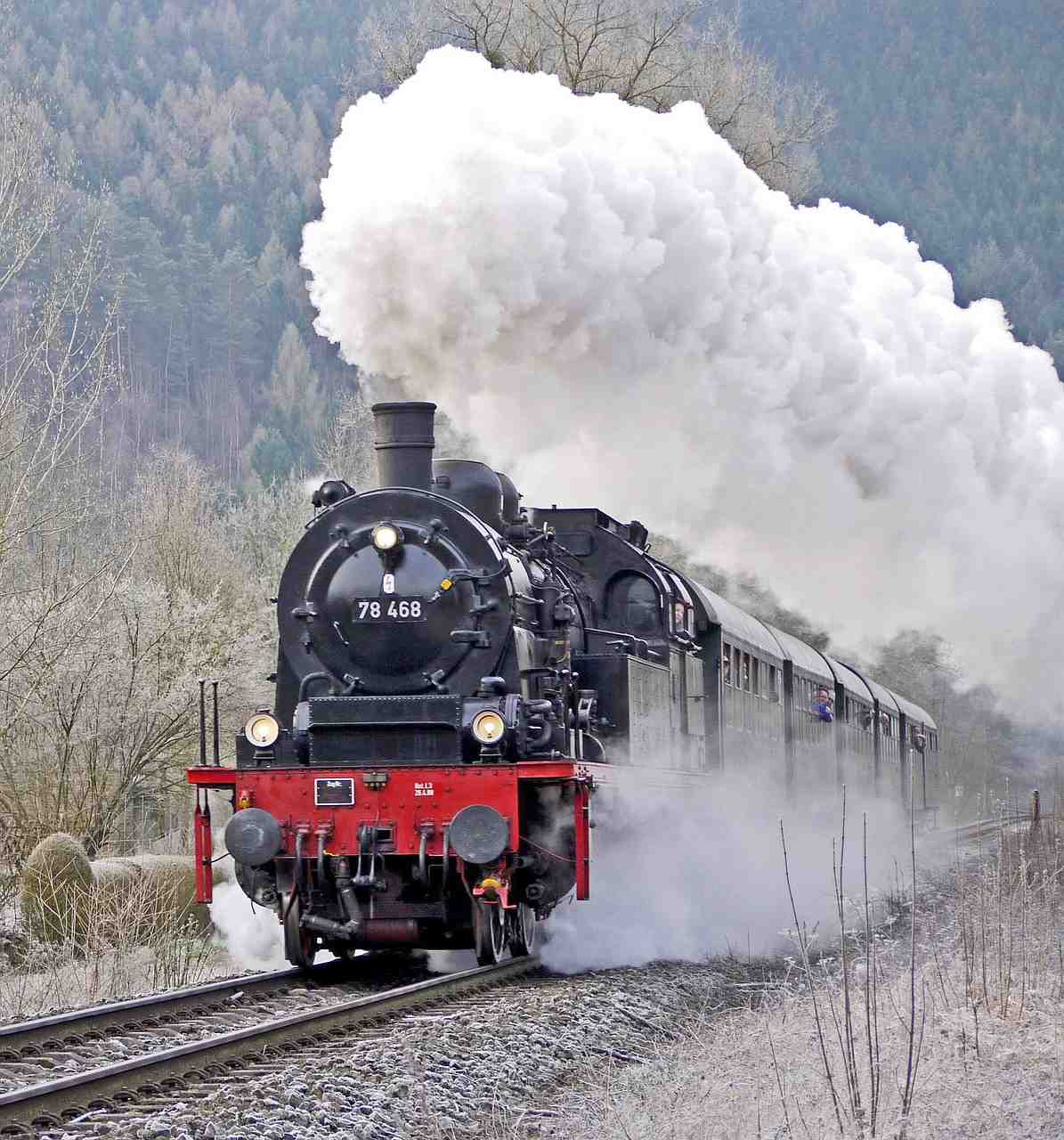 locomotive à vapeur, train de voyageurs, train tôt